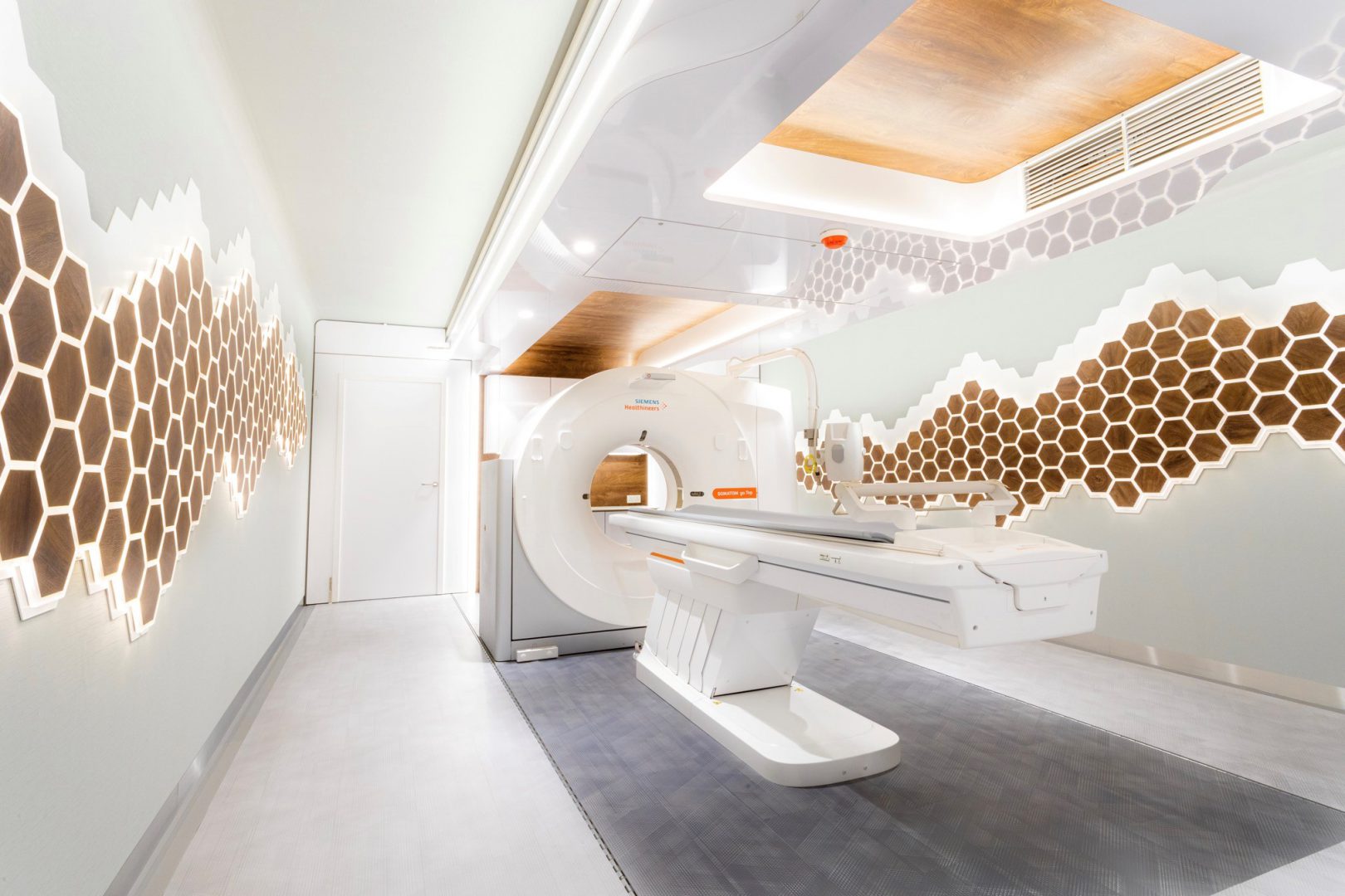 Mobiele-CT-scan-unit-cleanroom-zorg-interieur-container-ZIJLSTRA-SCHIPPER-architecten-architectenbureau-noord-holland-architect-002